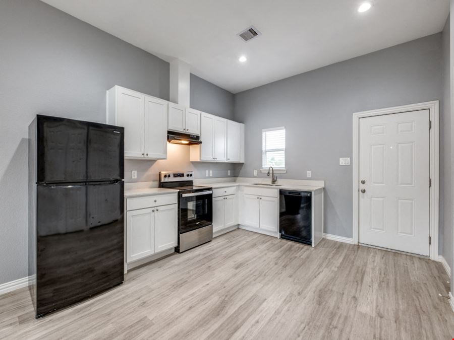 Hampton Duplexes