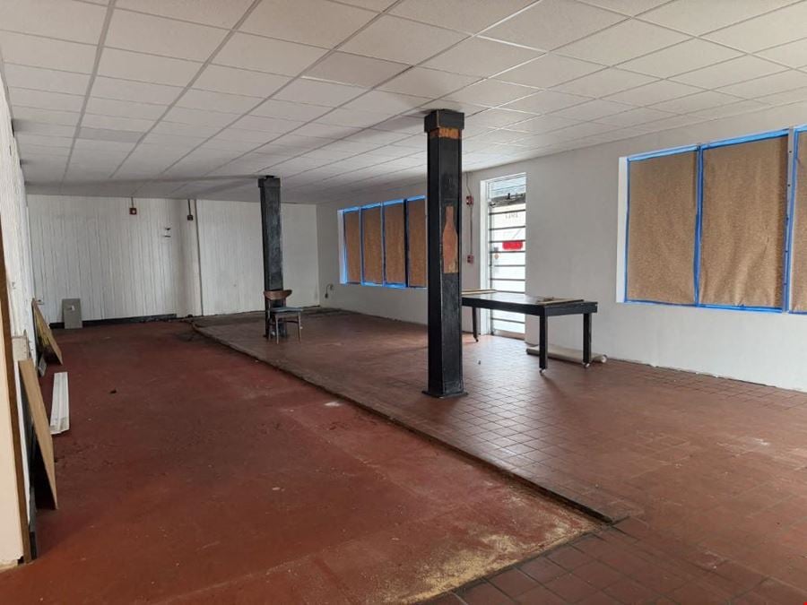Retail Offering for Sale & Lease at Cervantes