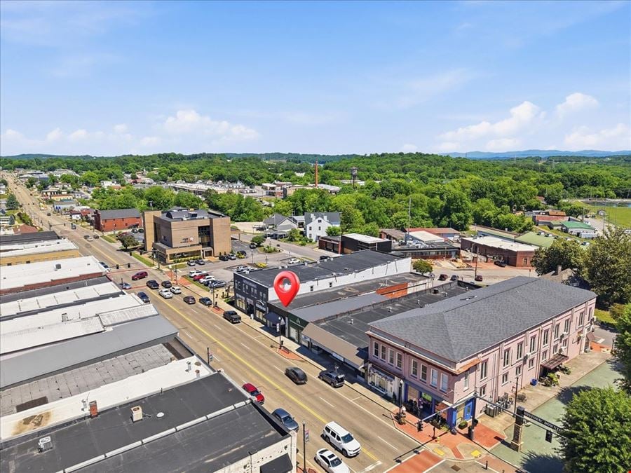 110 E Broadway St Lenoir City