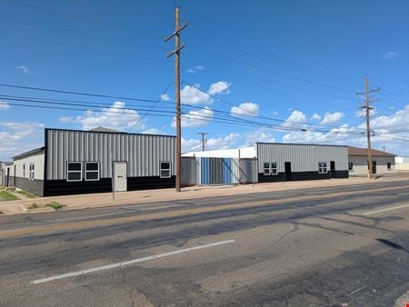 Preview of Industrial space for Rent at 1712 03rd SW Ave