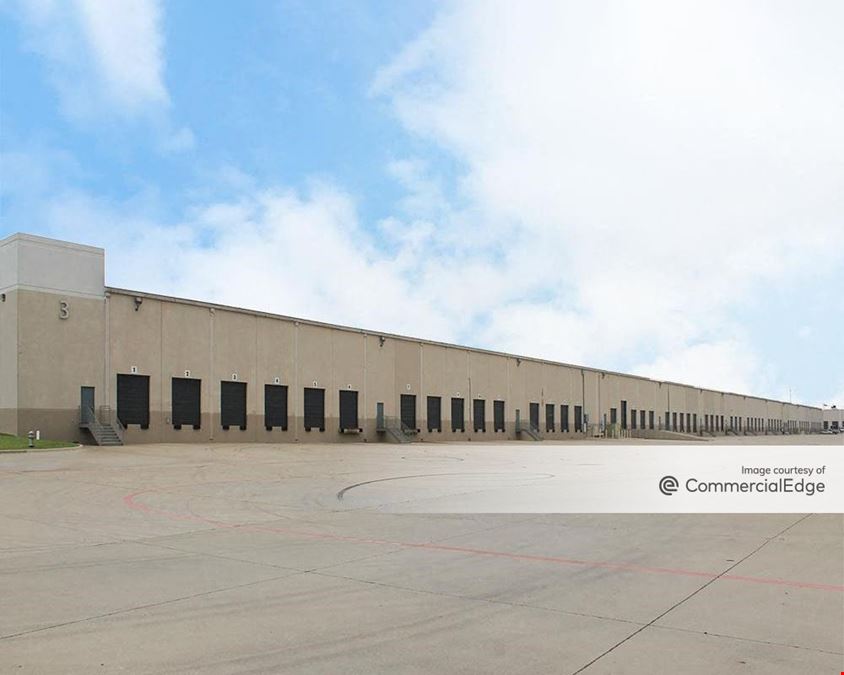 Southpark Commerce Center III