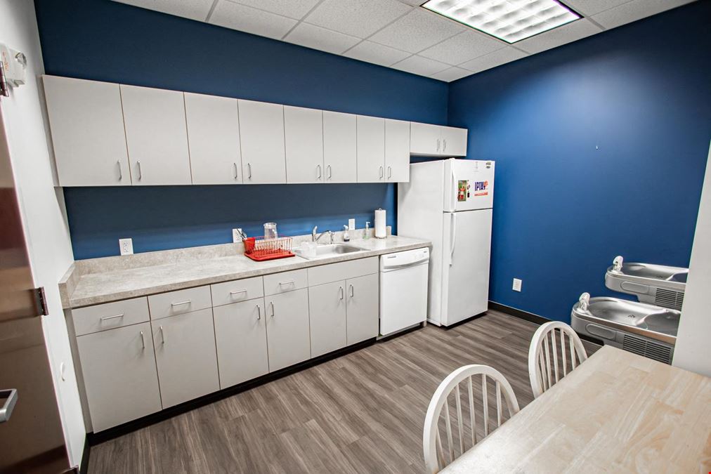 3 Office Suite- Clemson- 1,642 SQ FT