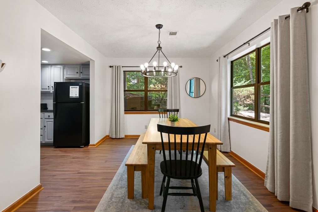 Pinecrest Townhomes