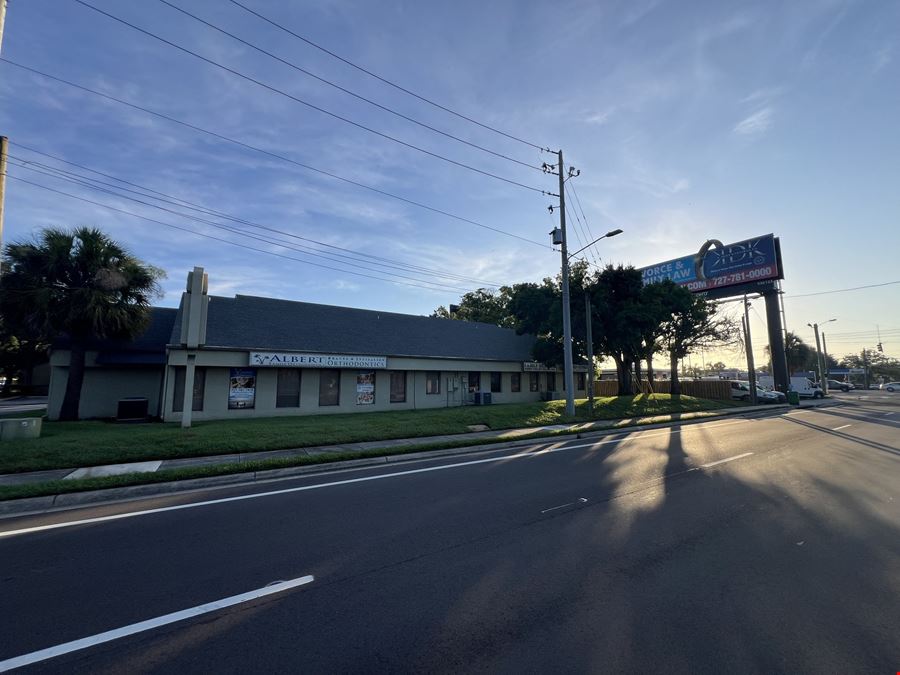 Palm Lake Square Retail / Medical Office Condo
