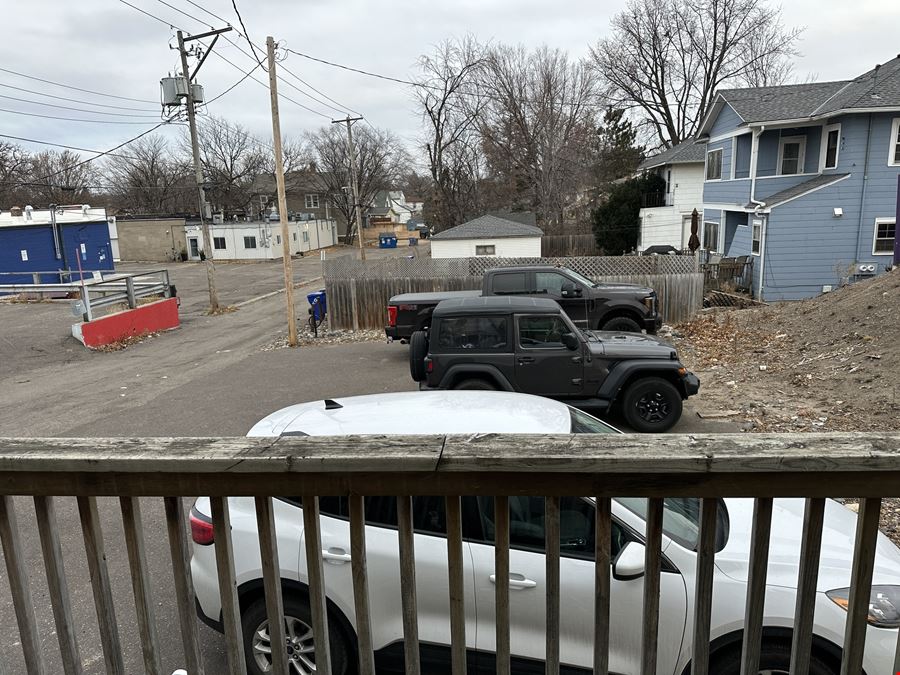 Turnkey Salon on High Traffic Commercial Corridor in Saint Paul