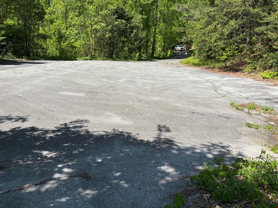 Commercial Tract