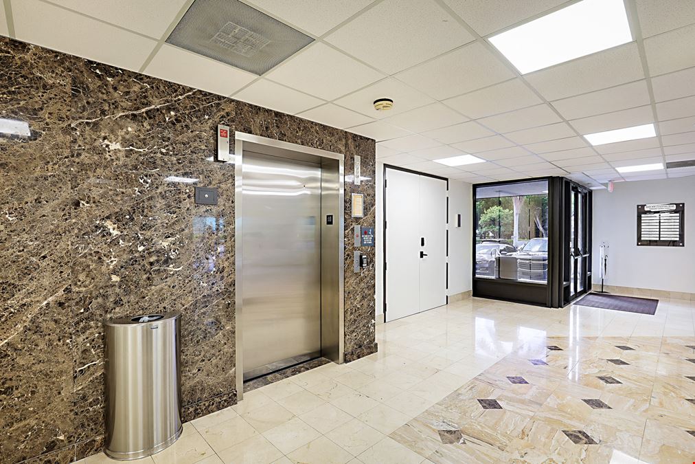 The Thompson - 2201 NW Corporate Blvd