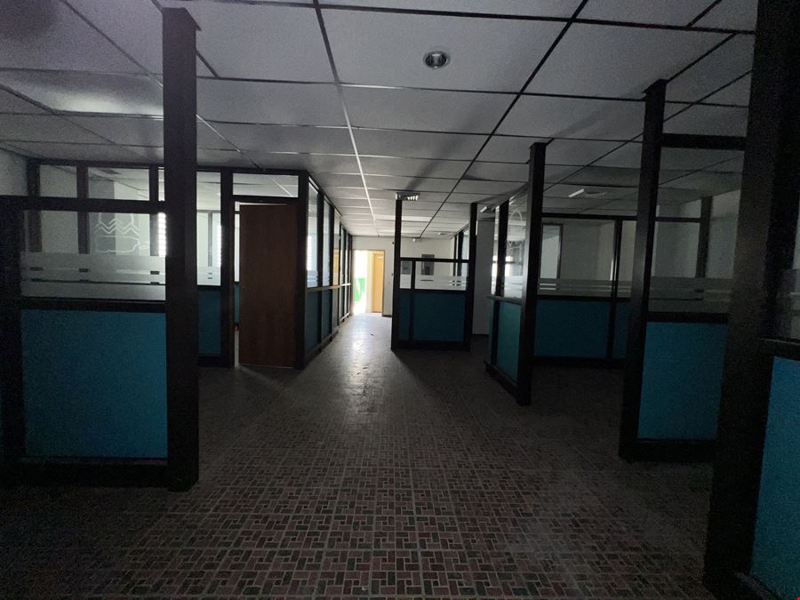 San Juan Commercial Property @ 1058 Ponce de León Avenue
