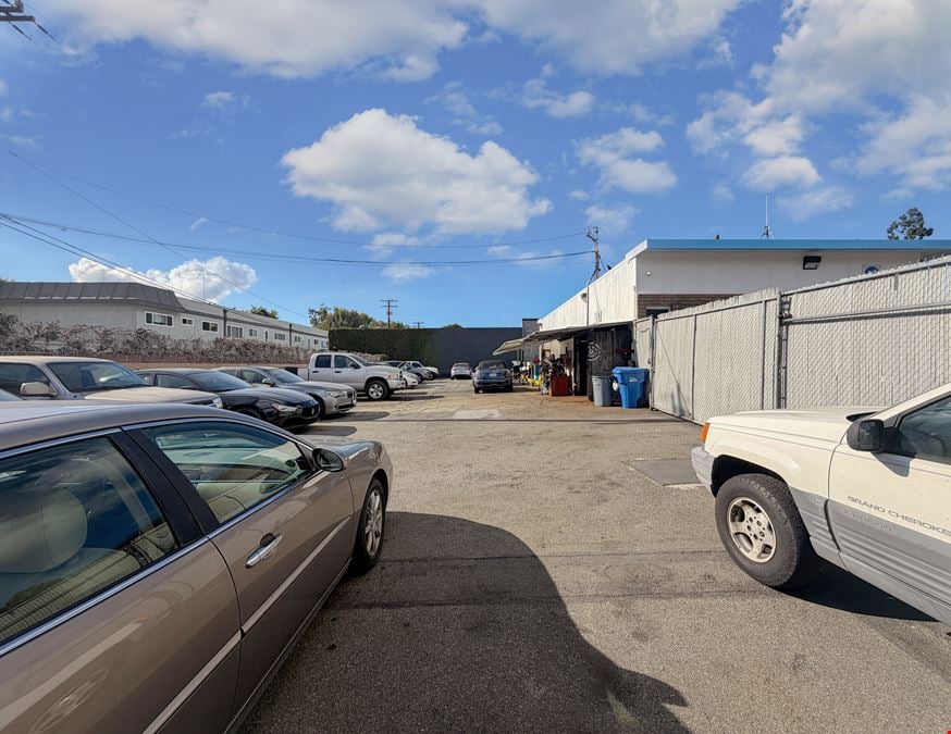 Ghassem’s Service Center