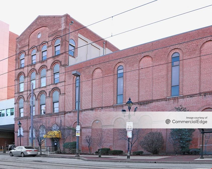 The University of Maryland Medical Center Midtown Campus - 300 Armory Place