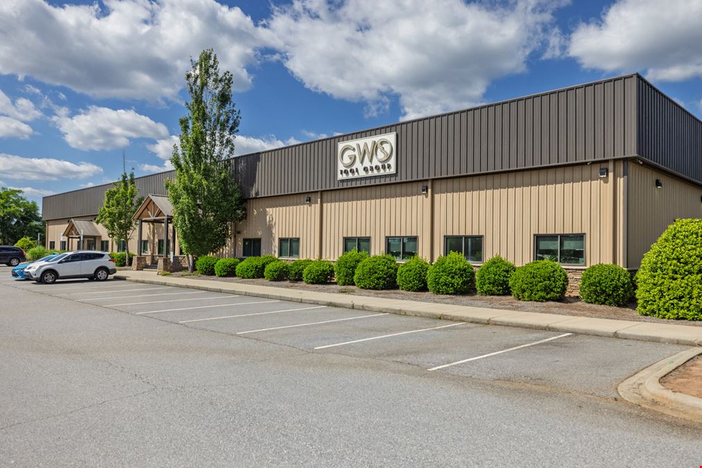 Industrial/Flex Facility in Arden Near Asheville Airport, I-26