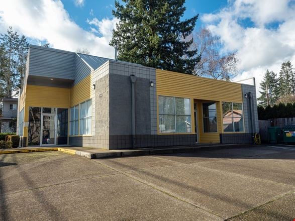 Preview of Retail space for Rent at 12125 SW Allen Blvd