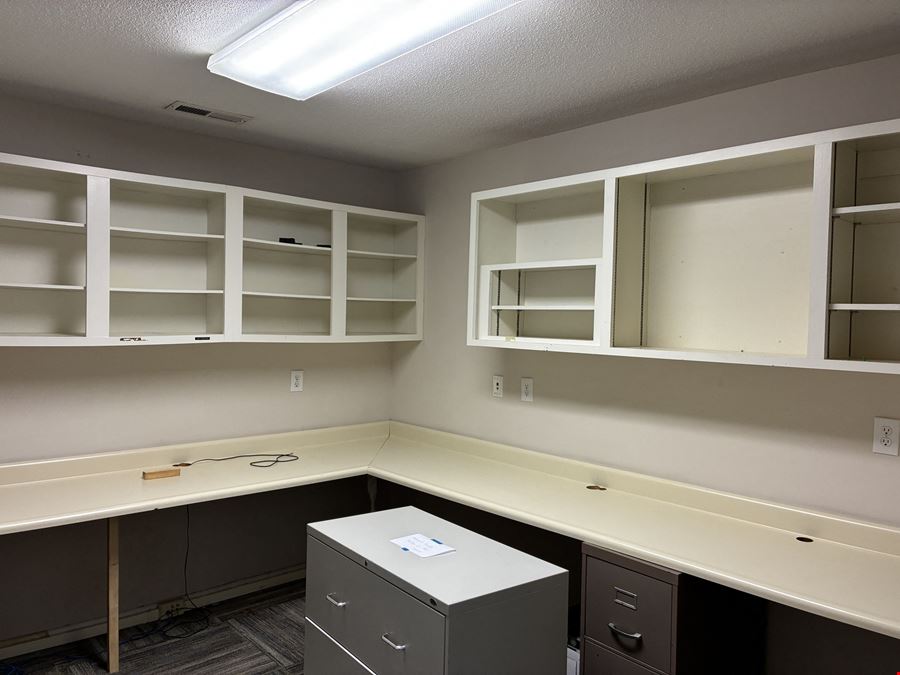 Prime S. College Rd. Office Suite