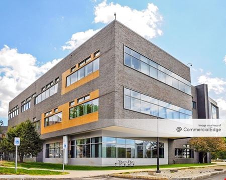 Preview of Office space for Rent at 610 Lincoln Street