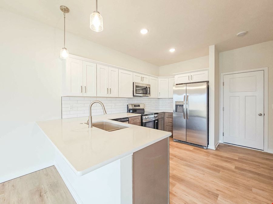 Edgewater Townhomes