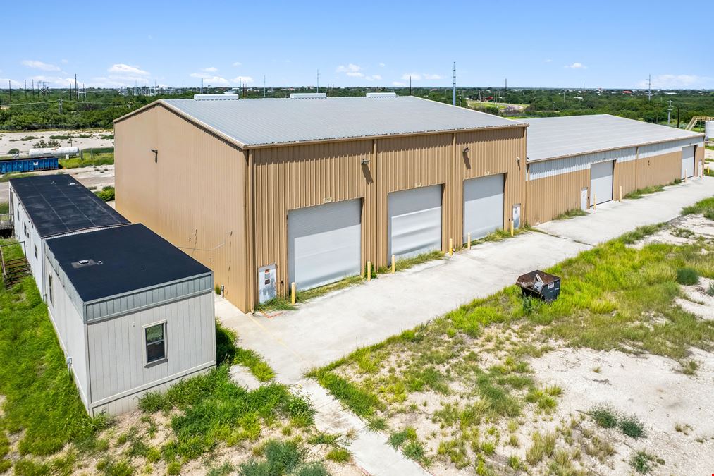 Multiple Industrial Buildings on ±80 Acres