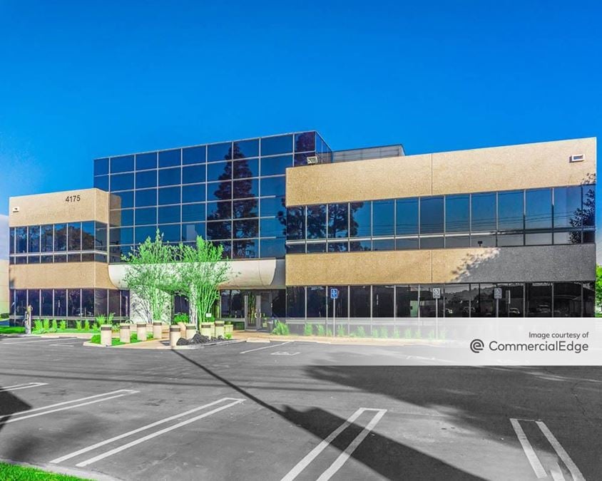 La Palma Business Center - 4175 East La Palma Avenue