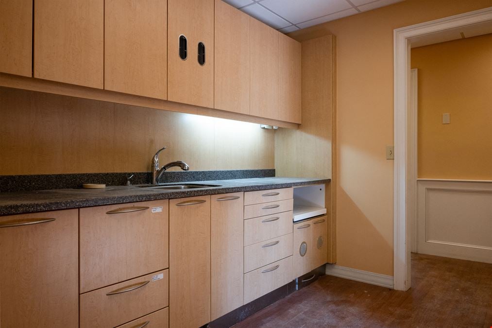 Marshfield Medical & Dental Center