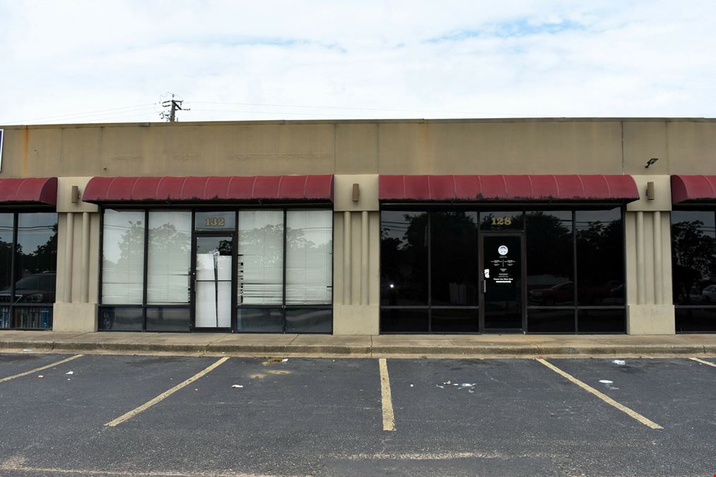 100-156 Mendel Pkwy. - 17,516 SF, 15-unit Retail Strip Center