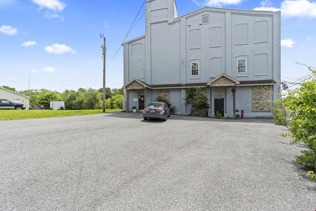 133 S Burhans Blvd, Hagerstown, MD 21740 - Warehouse