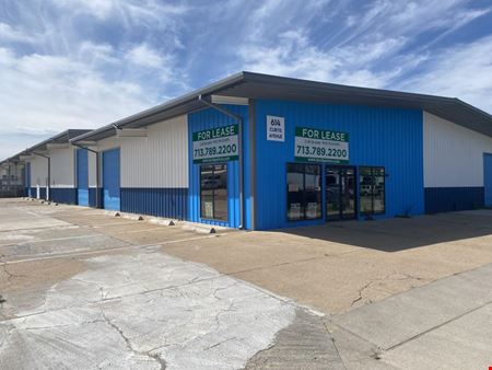 Preview of commercial space at 614 E Curtis Avenue