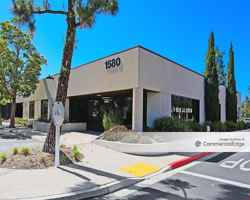 Harbor Gateway Business Center - 1580 & 1590 Corporate Drive