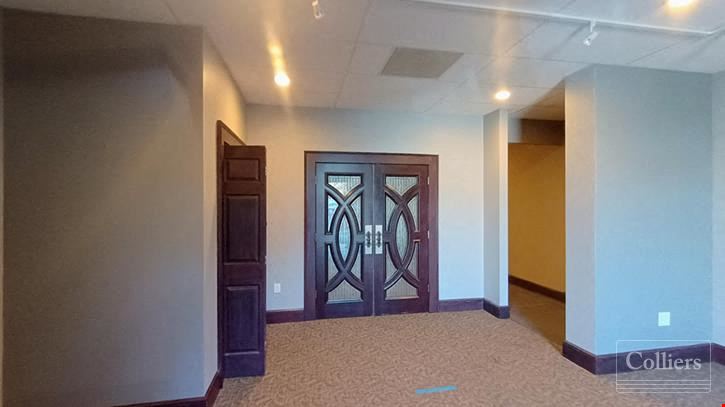 Office/Retail Space For Sale off Wade Hampton Blvd in Taylors, SC