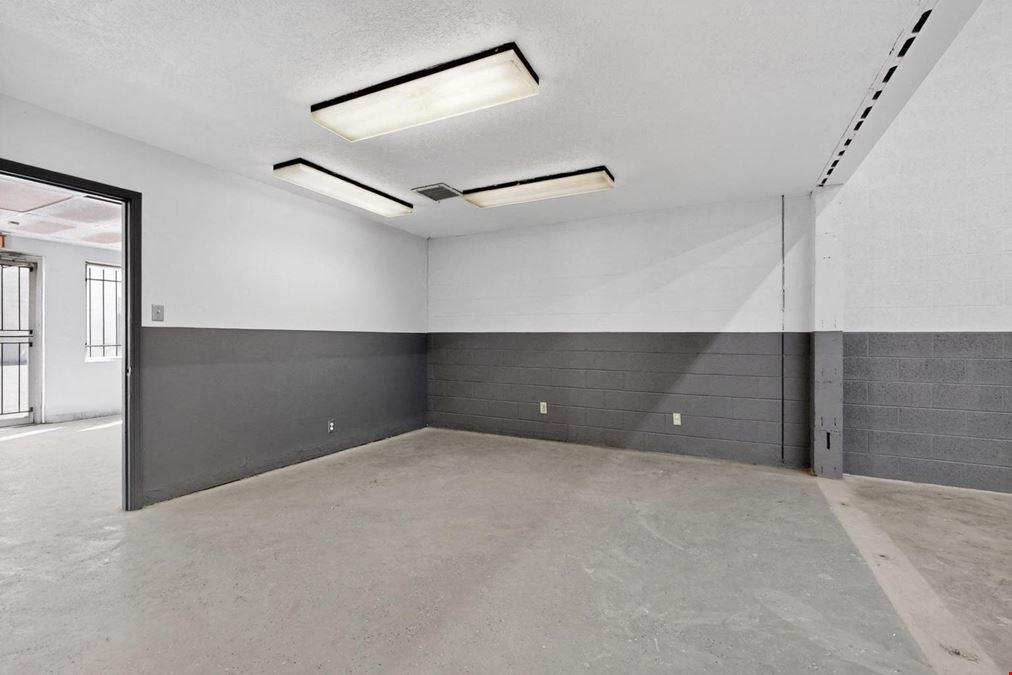 PREMIER MULTI TENANT INDUSTRIAL COMPLEX