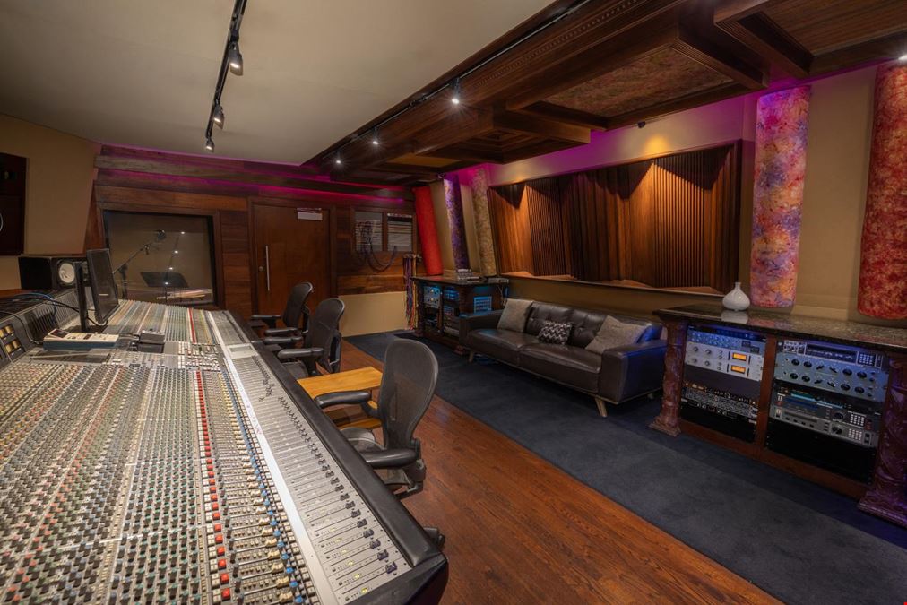 Track Record Studios