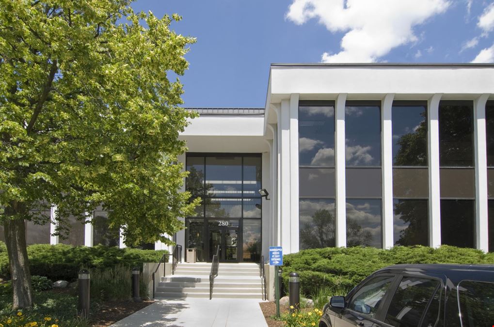 280 Shuman Blvd