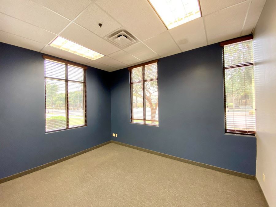 1355 S Higley Rd, Bldg 3, Ste 108