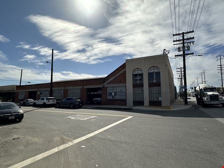 Preview of Industrial space for Rent at 5402 S Santa Fe Ave