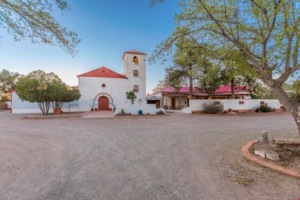 Historic Adobe Home & Event Venue in Hatch, New Mexico