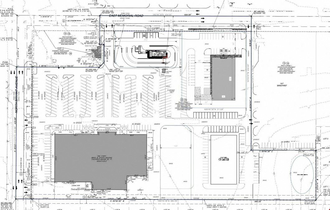 Eagle Crest Center - Pad Sites