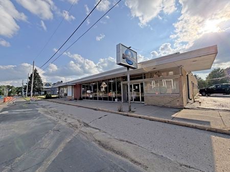 Preview of Retail space for Sale at 1025 North Sheridan Road