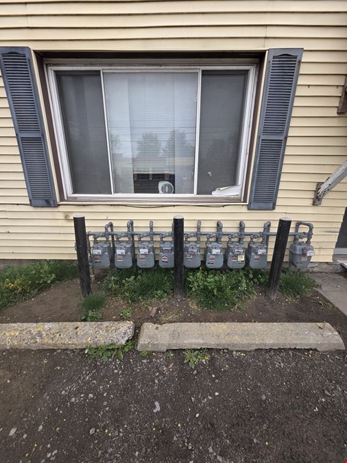 3205 E Main St