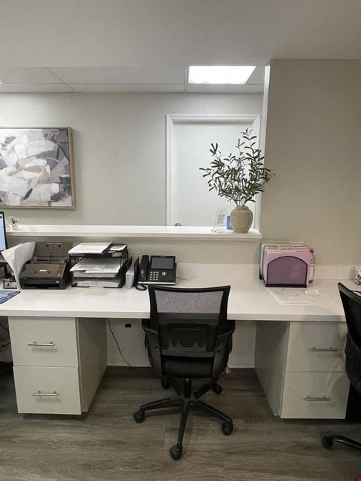 Medical Office Turnkey Shared Sublease