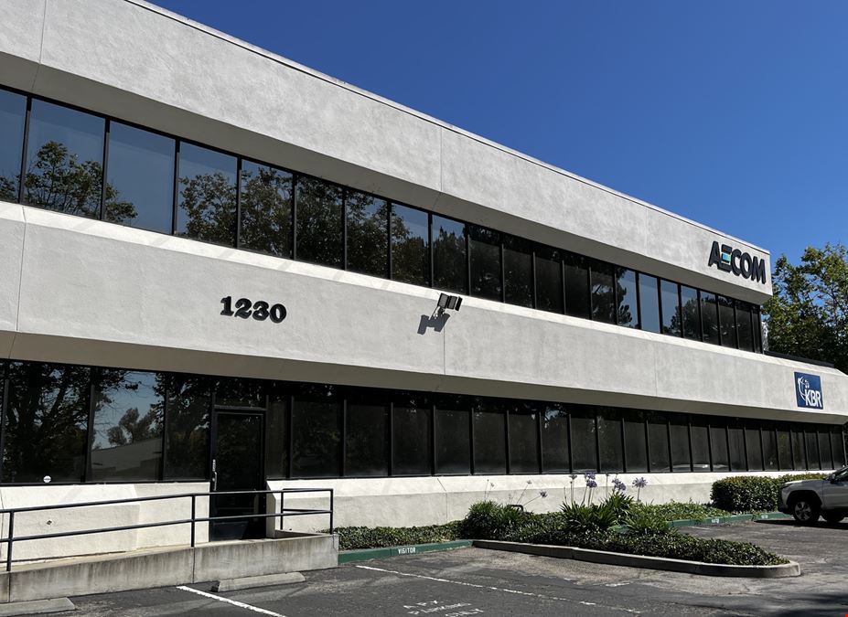 Flynn Road Business Park - 1220, 1230 & 1240 Avenida Acaso
