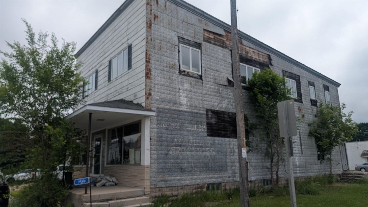 7599 County Hwy-H