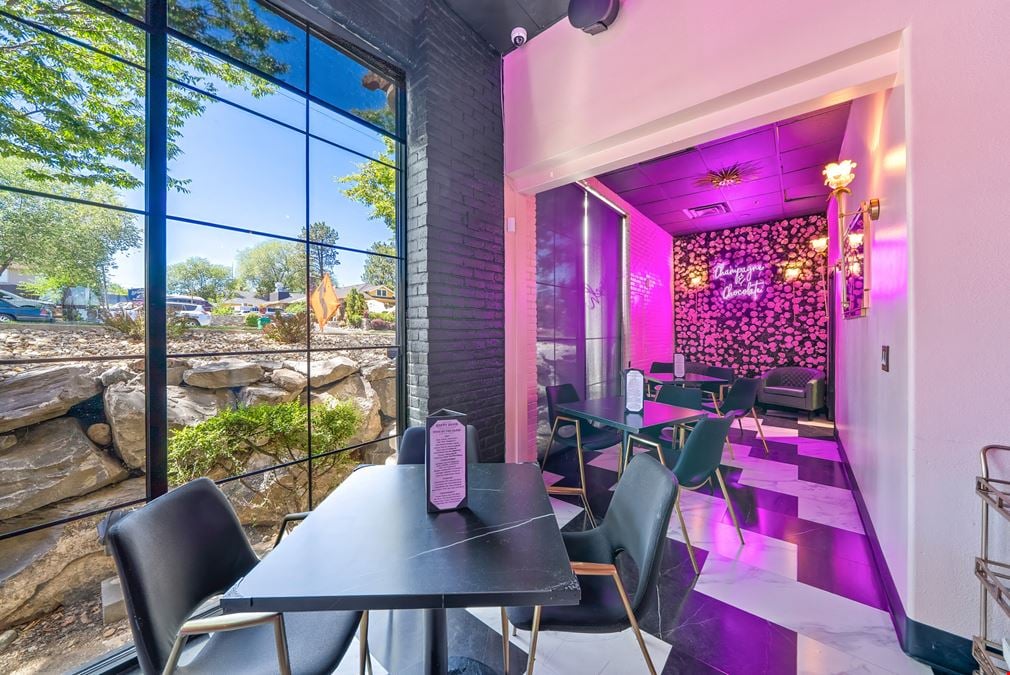 550 W Plumb Ln Suite E