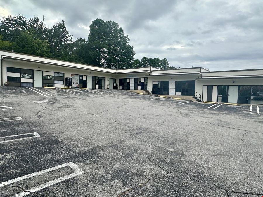 2 Remaining Suites for Lease in Hamilton Medical Campus