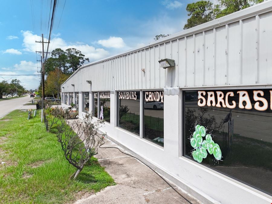 Freestanding Showroom / Warehouse in Slidell Under $60/SF