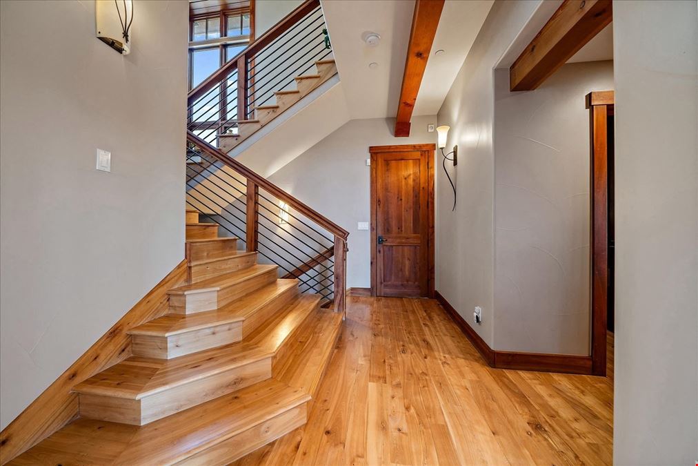105 AC Ranch | STR Income, Arena, Views | Indian Hills