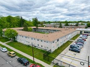 Courtyard Apartments