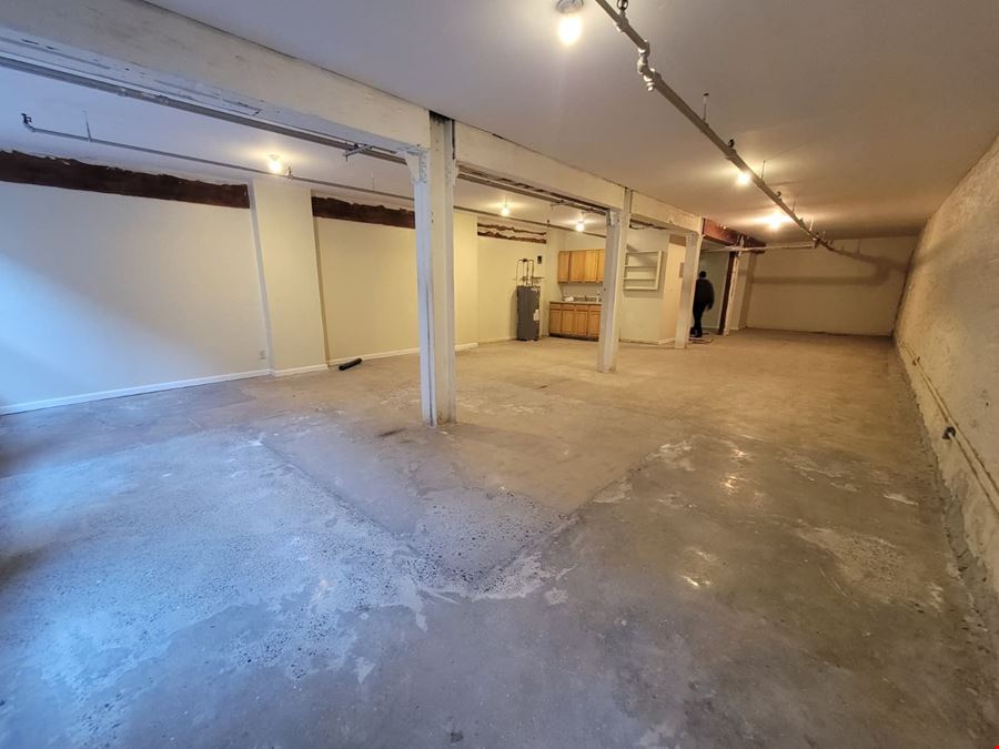 435 Broadway