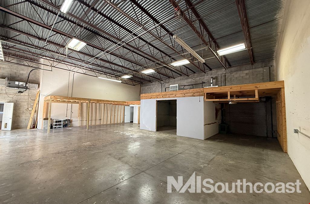 ±2,734 SF Warehouse Condo