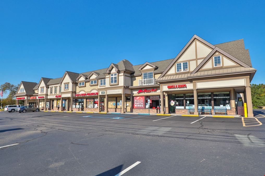 The Shoppes and Offices at Woods Tavern