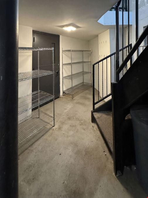 800 SF | 902 Broadway | One-Story Vented Retail Building in Bushwick for Lease