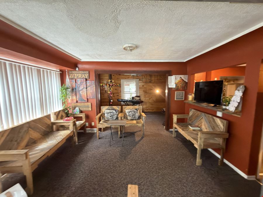 5930 & 5934 W Appleton Ave