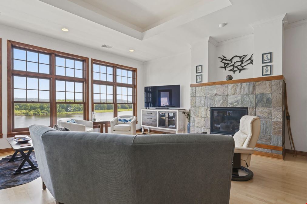 Luxury River View Living at Eagles Landing